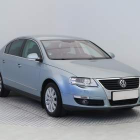 Fotka k inzerátu Volkswagen Passat 2.0 FSI / 19106247