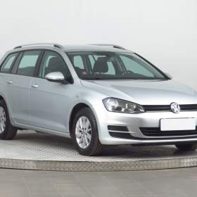 Fotka k inzerátu Volkswagen Golf 1.2 TSI / 19108659