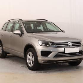 Fotka k inzerátu Volkswagen Touareg 3.0 TDI / 19109621