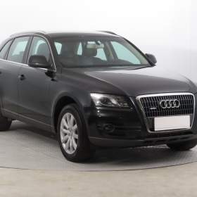 Fotka k inzerátu Audi Q5 2.0 TDI / 19110291