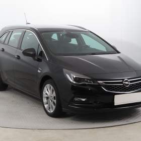 Fotka k inzerátu Opel Astra 1.4 T / 19110313