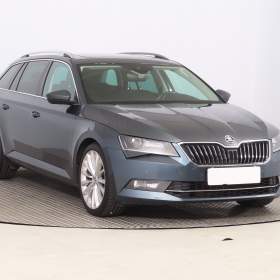 Fotka k inzerátu Škoda Superb 2.0 TDI / 19110325