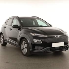 Fotka k inzerátu Hyundai Kona Electric 64 kWh / 19110851