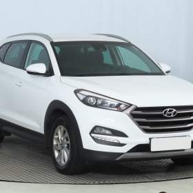 Fotka k inzerátu Hyundai Tucson 1.7 CRDi / 19112500