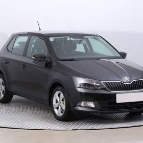 Fotka k inzerátu Škoda Fabia 1.0 TSI / 19112561