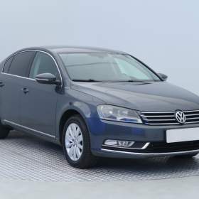 Fotka k inzerátu Volkswagen Passat 1.4 TSI / 19112640