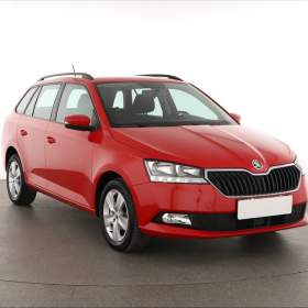 Fotka k inzerátu Škoda Fabia 1.0 TSI / 19114938