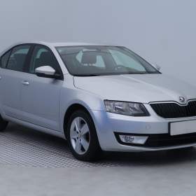 Fotka k inzerátu Škoda Octavia 1.6 TDI / 19114978