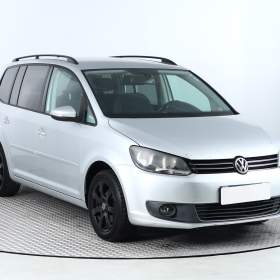 Fotka k inzerátu Volkswagen Touran 1.6 TDI / 19116363