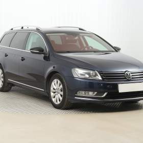 Fotka k inzerátu Volkswagen Passat 2.0 TDI / 19116454