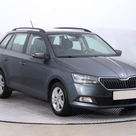 Fotka k inzerátu Škoda Fabia 1.0 TSI / 19117538