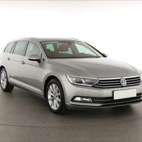 Fotka k inzerátu Volkswagen Passat 2.0 TDI / 19117567