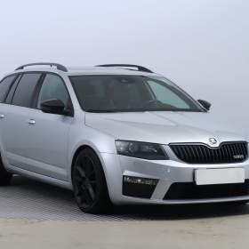 Fotka k inzerátu Škoda Octavia RS 2.0 TDI / 19117587