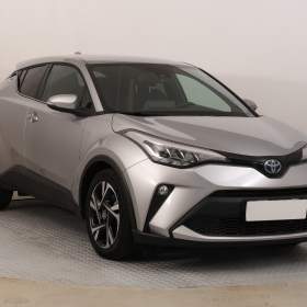 Fotka k inzerátu Toyota C- HR 1.8 Hybrid / 19117589