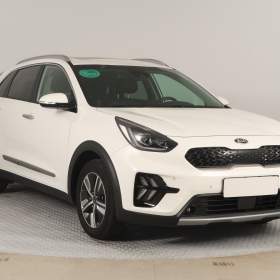 Fotka k inzerátu Kia Niro Plug- in Hybrid / 19117597