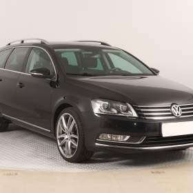 Fotka k inzerátu Volkswagen Passat 2.0 TDI / 19118636