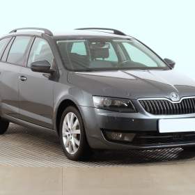 Fotka k inzerátu Škoda Octavia 1.6 TDI / 19119198