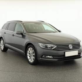 Fotka k inzerátu Volkswagen Passat 1.6 TDI / 19119309