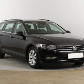 Fotka k inzerátu Volkswagen Passat 1.6 TDI / 19121233