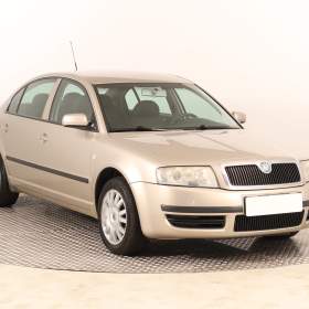 Fotka k inzerátu Škoda Superb 1.8T / 19121313