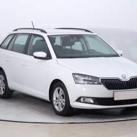 Fotka k inzerátu Škoda Fabia 1.0 TSI / 19122707