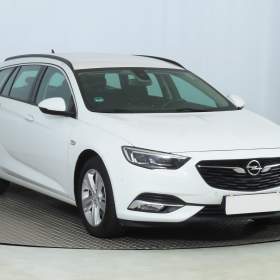 Fotka k inzerátu Opel Insignia 2.0 CDTI / 19123231