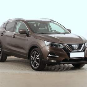 Fotka k inzerátu Nissan Qashqai 1.2 DIG- T / 19125743