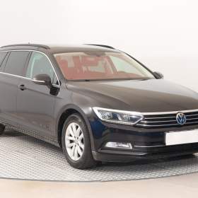 Fotka k inzerátu Volkswagen Passat 2.0 TDI / 19125745