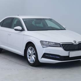 Fotka k inzerátu Škoda Superb 1.5 TSI / 19125843