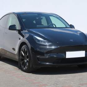 Fotka k inzerátu Tesla Model Y Long Range AWD 75kWh / 19127453