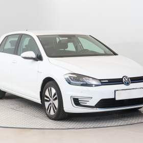 Fotka k inzerátu Volkswagen e- Golf 32 kWh, 37 Ah / 19127483