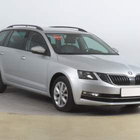 Fotka k inzerátu Škoda Octavia 1.5 TSI / 19127514