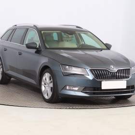 Fotka k inzerátu Škoda Superb 2.0 TSI / 19127561