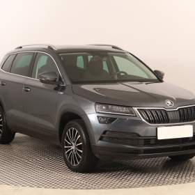 Fotka k inzerátu Škoda Karoq 1.5 TSI / 19127603