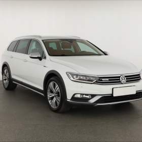 Fotka k inzerátu Volkswagen Passat 2.0 TDI / 19128188