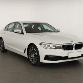 Fotka k inzerátu BMW Řada 5 520d xDrive / 19130090