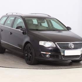 Fotka k inzerátu Volkswagen Passat 2.0 TDI / 19131835