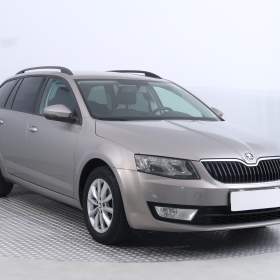 Fotka k inzerátu Škoda Octavia 1.2 TSI / 19132943