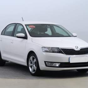 Fotka k inzerátu Škoda Rapid 1.2 TSI / 19132955