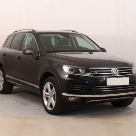 Fotka k inzerátu Volkswagen Touareg 3.0 TDI / 19132983