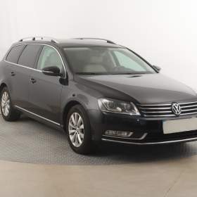 Fotka k inzerátu Volkswagen Passat 2.0 TDI / 19132988