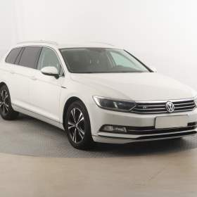 Fotka k inzerátu Volkswagen Passat 2.0 TDI / 19132992