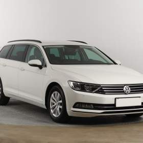 Fotka k inzerátu Volkswagen Passat 2.0 TDI / 19133018