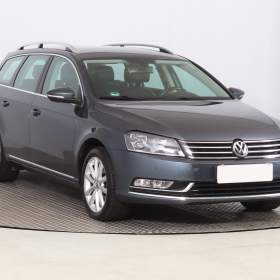 Fotka k inzerátu Volkswagen Passat 2.0 TDI / 19133558