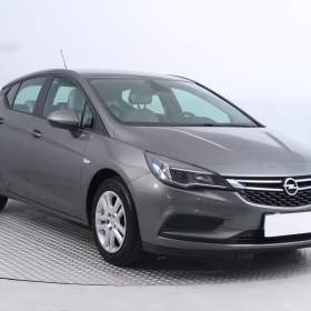 Fotka k inzerátu Opel Astra 1.0 Turbo / 19133565