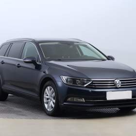 Fotka k inzerátu Volkswagen Passat 2.0 TDI / 19133592