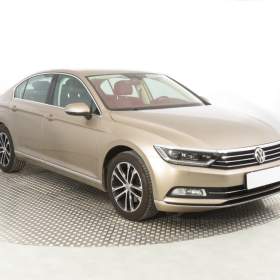 Fotka k inzerátu Volkswagen Passat 1.8 TSI / 19135245