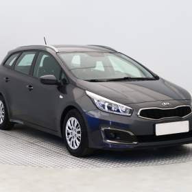 Fotka k inzerátu Kia Ceed 1.6 CRDi / 19135455