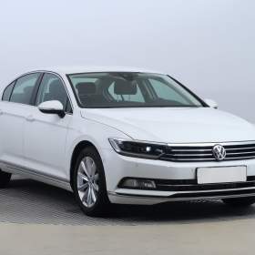 Fotka k inzerátu Volkswagen Passat 2.0 TDI / 19135469