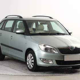 Fotka k inzerátu Škoda Fabia 1.2 TSI / 19136327